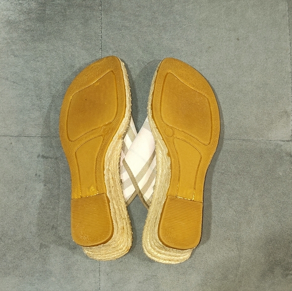 Burberry Pink Plaid Check Espadrille Wedge Thongs Flip Flops Sandals Size 39 - Picture 7 of 7